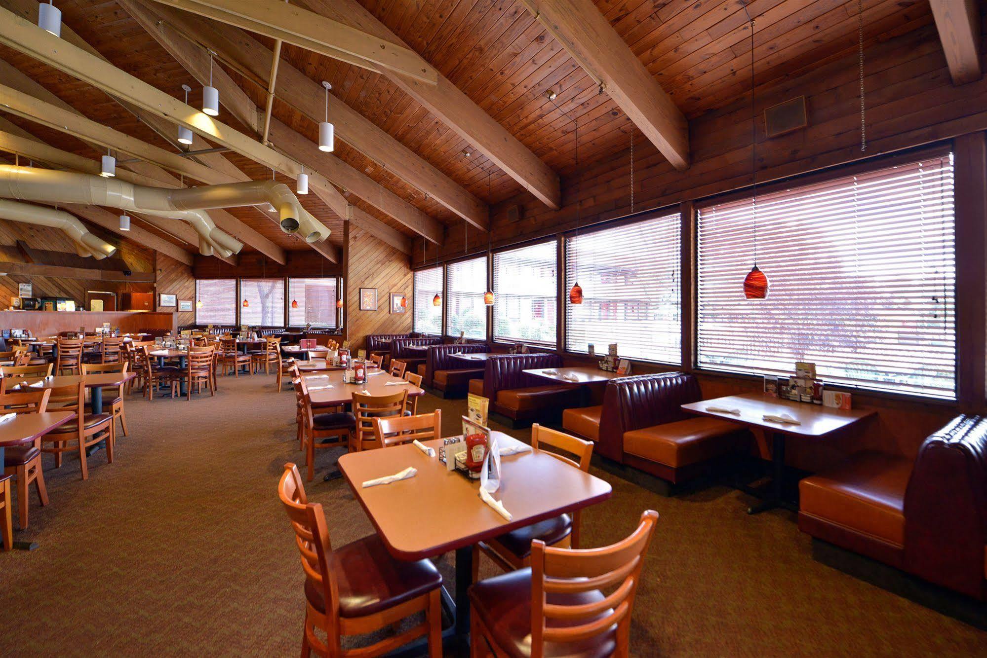 Days Inn By Wyndham Doswell \/ Kings Dominion Area Buitenkant foto