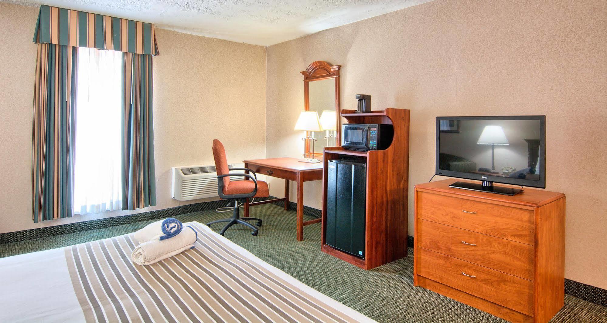 Days Inn By Wyndham Doswell \/ Kings Dominion Area Buitenkant foto
